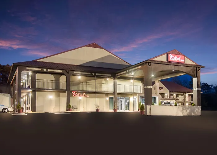 Kid friendly hotel Red Roof Inn Crossville